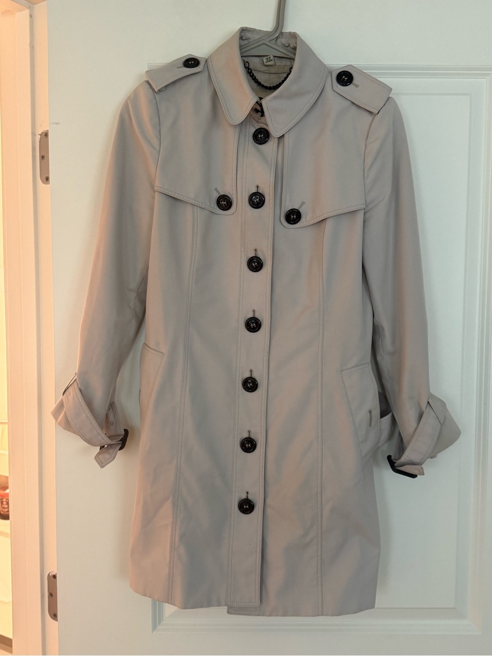 Burberry Light Beige Trench Coat with Dark Buttons